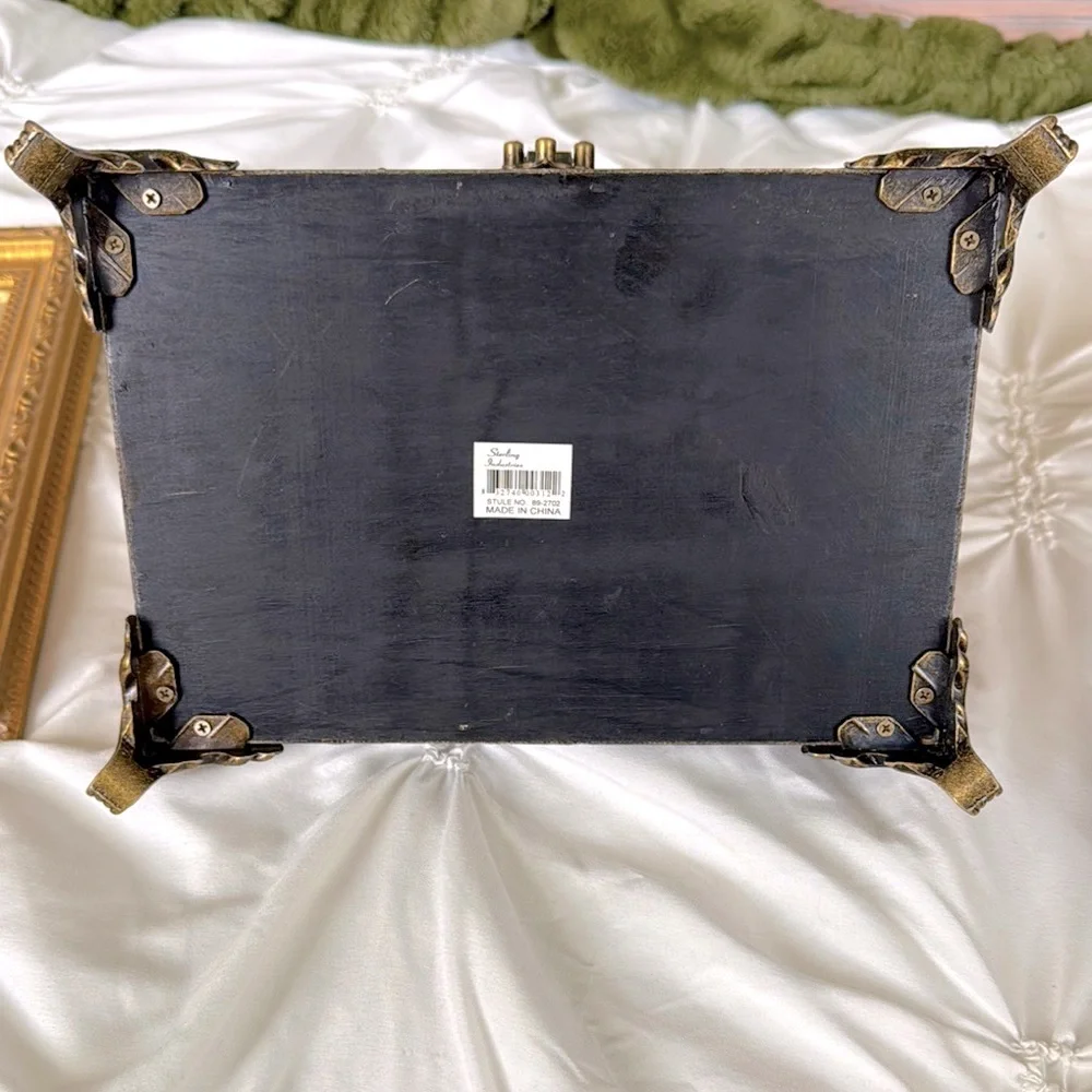 Vintage Fleur De Lis Broach Box Jewelry Casket Storage Box French Louis Rococo